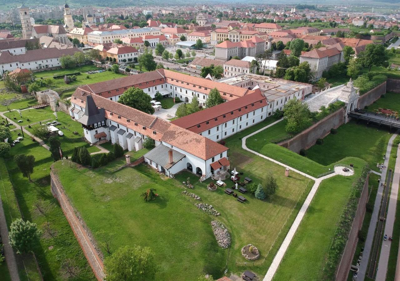Hotel Medieval ألبا يوليا المظهر الخارجي الصورة